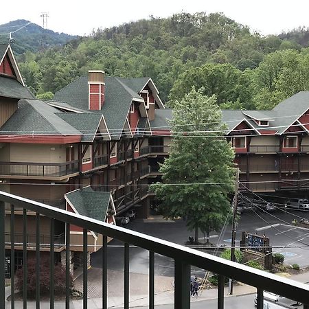 Downtown Gatlinburg Apartment Exterior foto